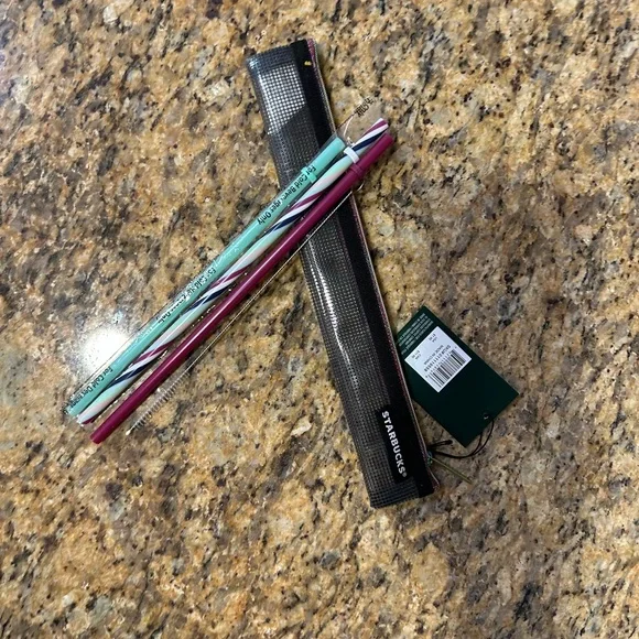 Starbucks Reusable Straw Set with Cleaning Brush - Picture 4 of 9